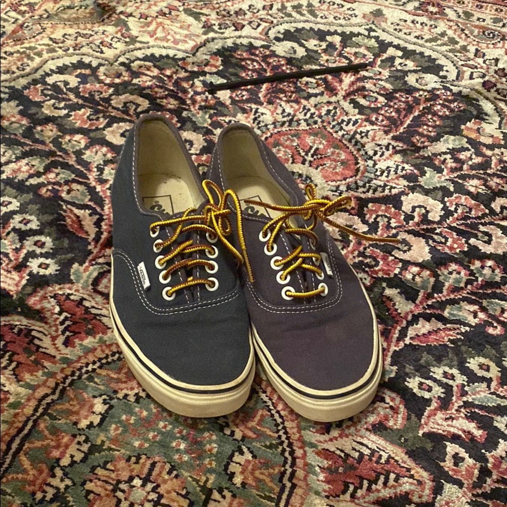 Vans women's Blue Canvas Sneakers